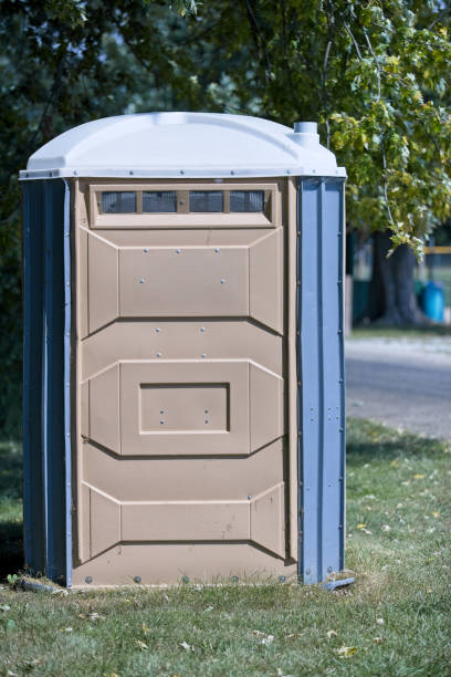 Best Porta potty rental near me  in Gretna, FL